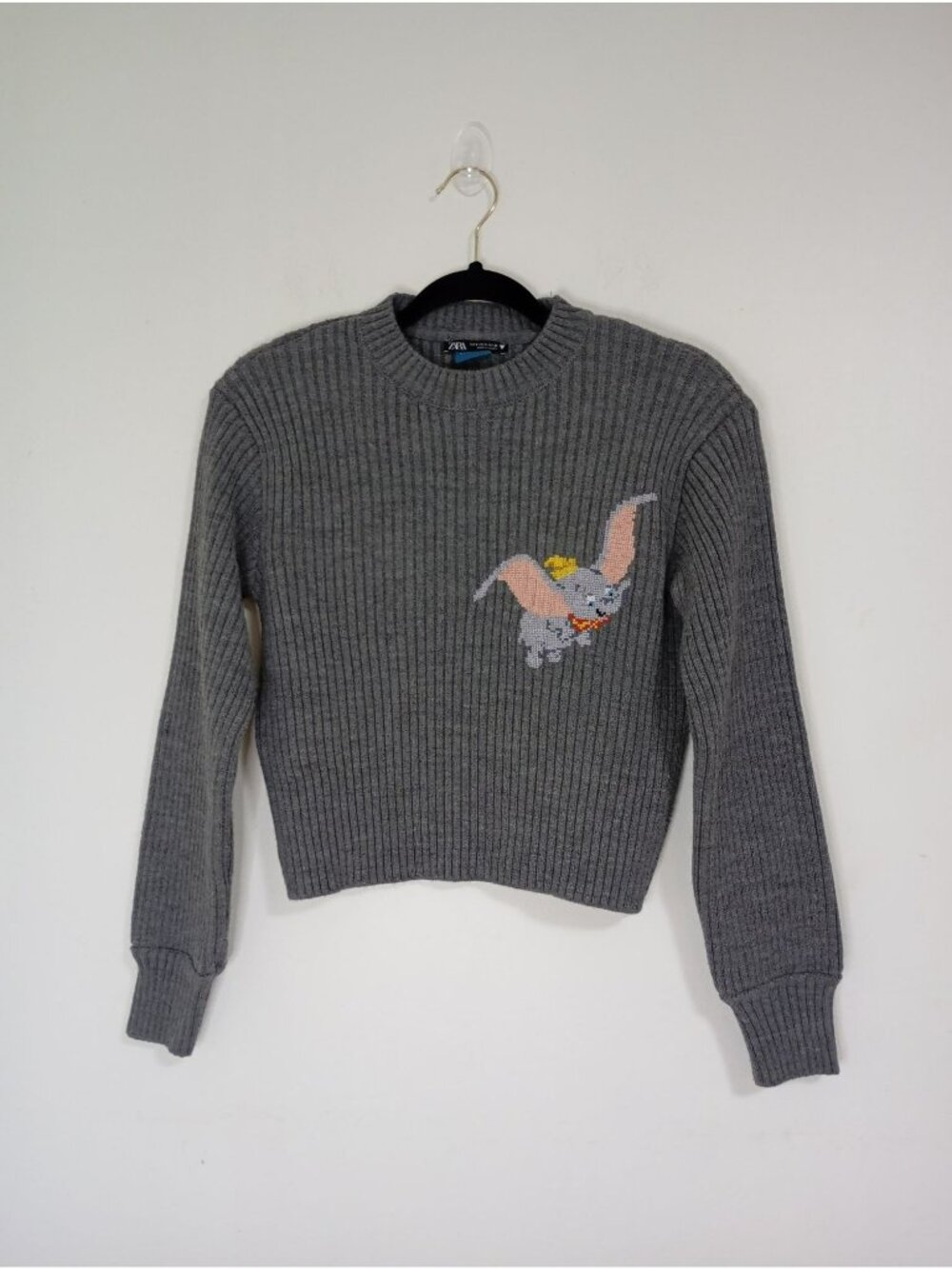 Disney Dumbo Ribbed Knit Gray Sweater By Zara Crew Neck Long Sleeve Small